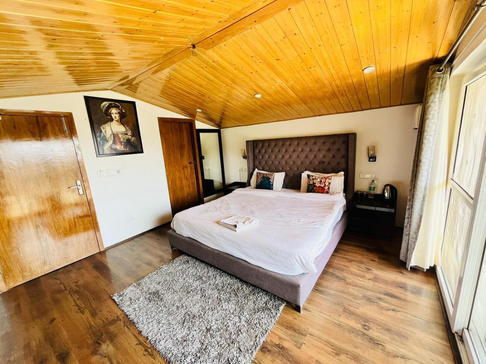 Weekend Vibes Bed & Breakfast Kasauli Ngoại thất bức ảnh